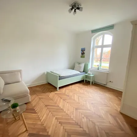 Kleines Schafhaus 3*